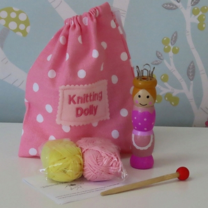 Knitting Dolly