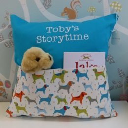 Doggy Tales (Brights) Storytime Cushion